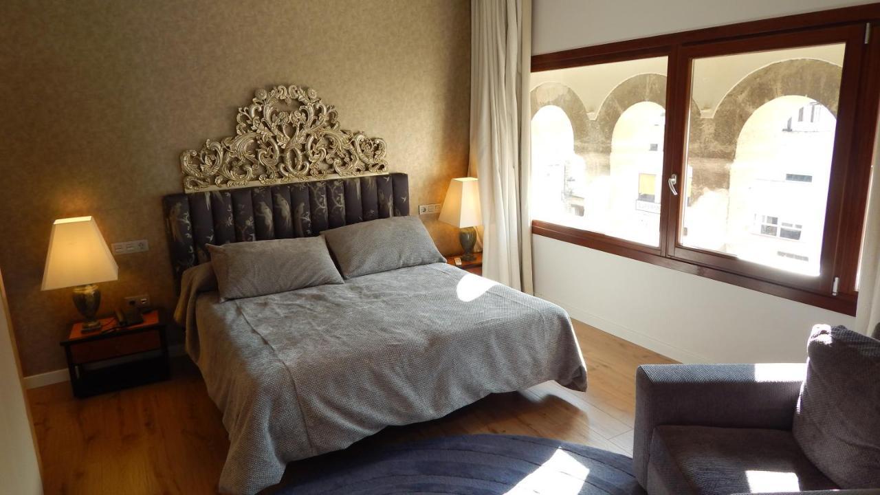 Hotel Palau Dels Osset Forcall Extérieur photo